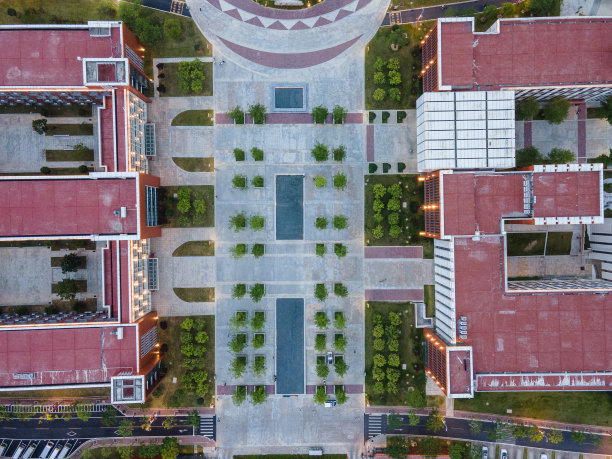 鸟瞰校园建筑特写图片下载