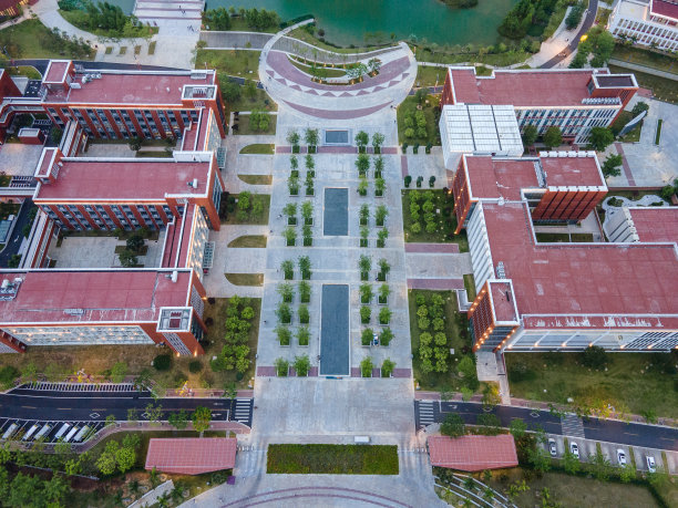 鸟瞰校园建筑特写图片下载