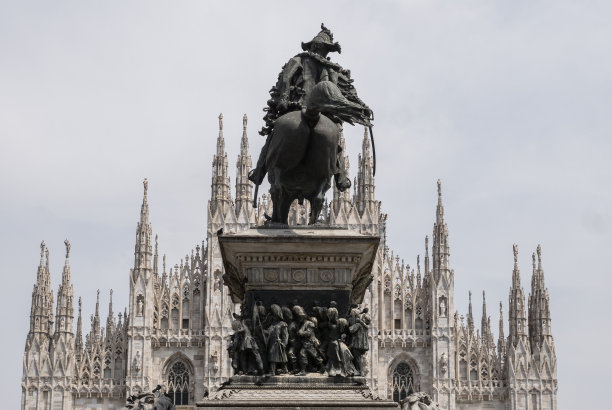 米兰大教堂图片下载