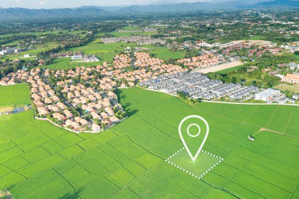 鸟瞰图中的地块和识别登记符号。图片下载