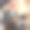 高级男子商人企业主坐在咖啡馆使用数码平板电脑图片下载