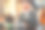 高级男子商人企业主坐在咖啡馆使用数码平板电脑图片下载