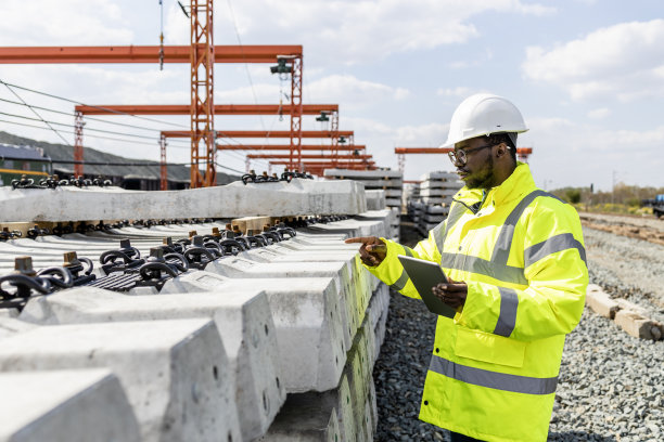 铁路建设。图片下载