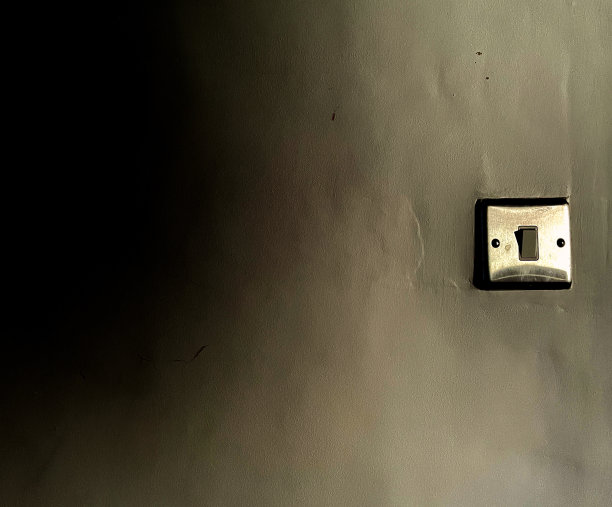 灯光开关和阴影图片下载