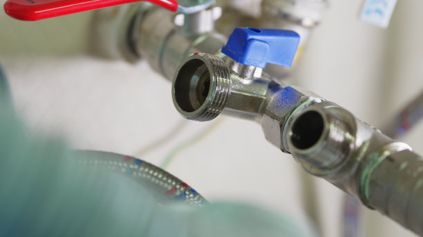 用于连接洗碗机或洗衣机的旋塞图片下载