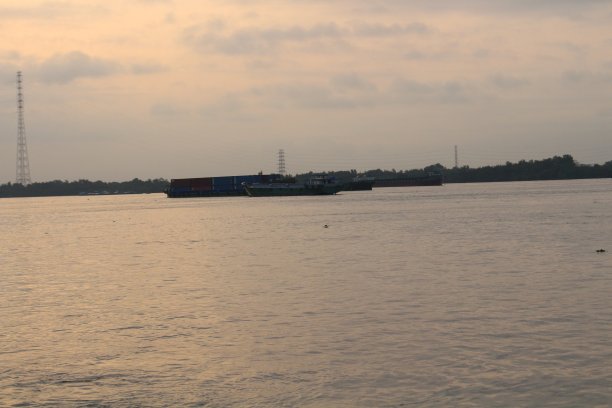 吉莱海港胡志明市越南图片下载