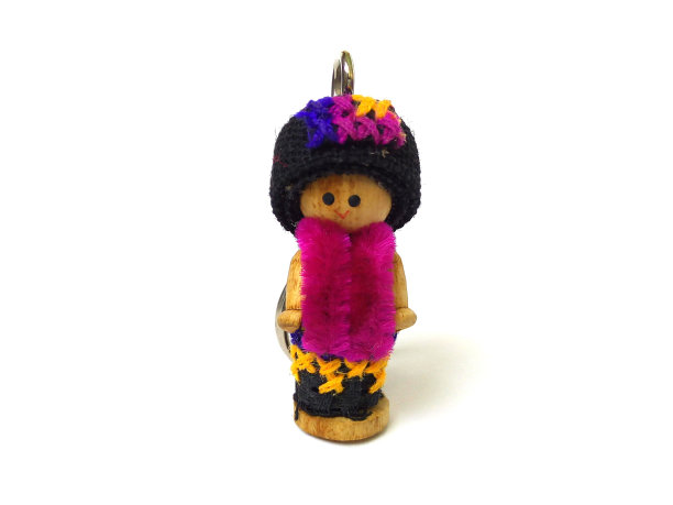 亚洲女孩娃娃的特写，孤立在白色背景上。图片下载