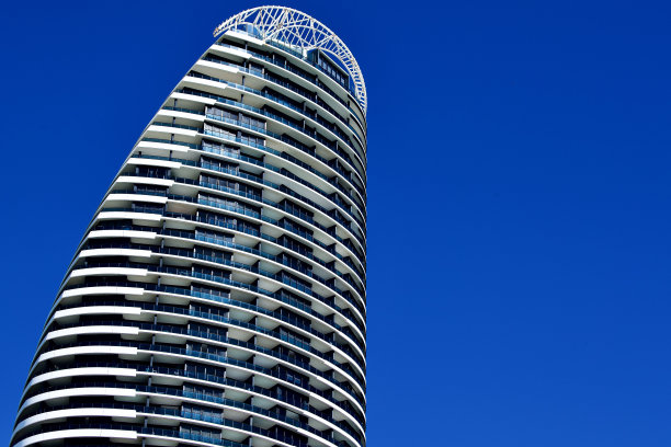 波斯蓝和亮灰色，宽滩，黄金海岸，昆士兰图片下载