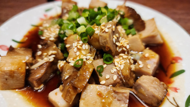 咸水叉烧肉丁拌酱、油熏肉、肥肉图片下载