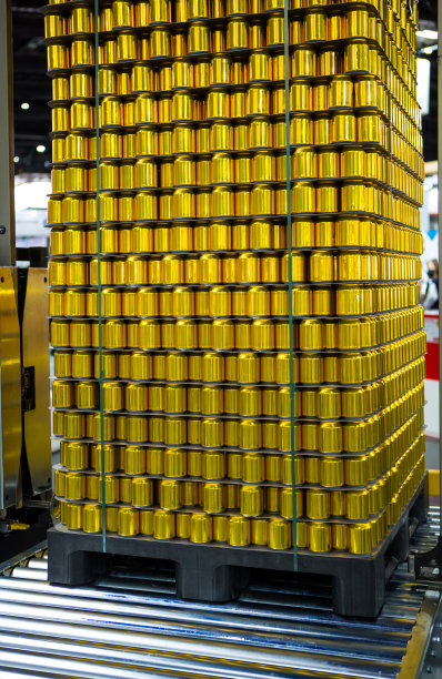 黄金罐头食品堆垛图片下载