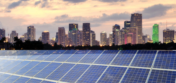 太阳能概念。图片下载