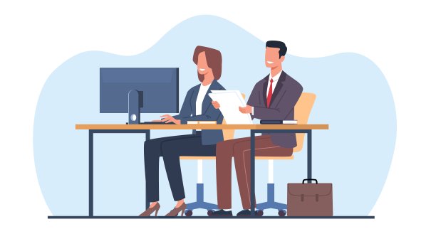 幸福的一对男女一起工作，坐在一张有大显示器的桌子前。人们在家里或办公室工作，员工协作卡通平面风格孤立矢量概念图片下载