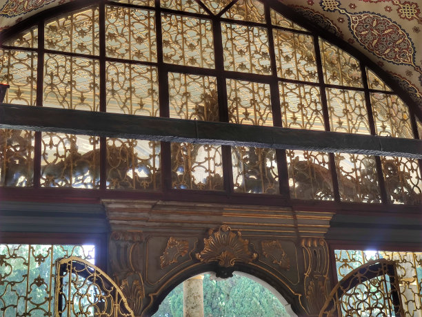 在伊斯坦布尔市一座非常美丽的历史建筑中进行马赛克设计图片下载