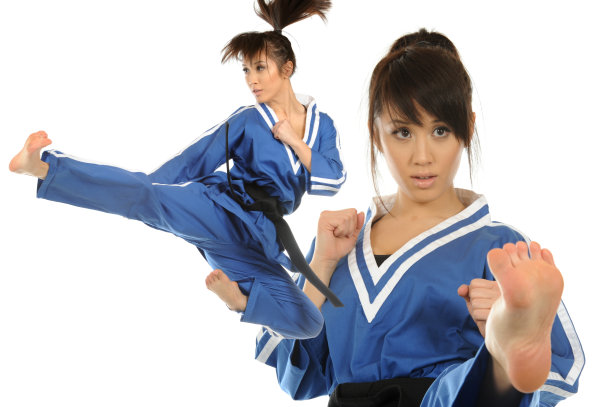 跆拳道踢腿图片下载