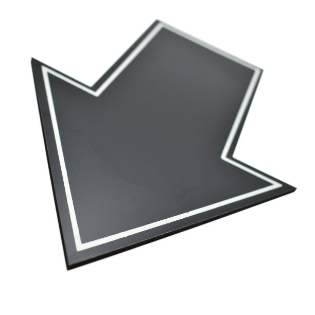 黑色箭头向下孤立在白色背景图片下载