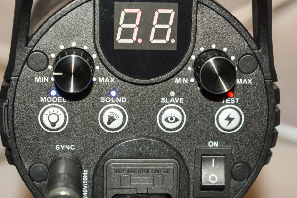 工作室闪光后面板显示图片下载