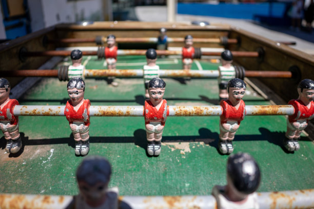 老式桌上足球桌图片下载