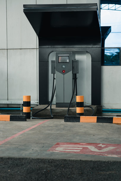 电动汽车充电站图片下载