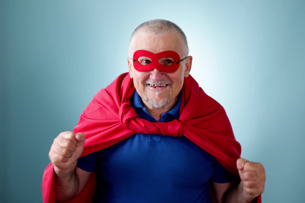 有趣的超级英雄角色想象幽默图片下载