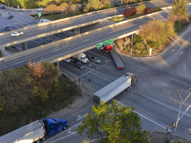 18岁的惠勒图片下载