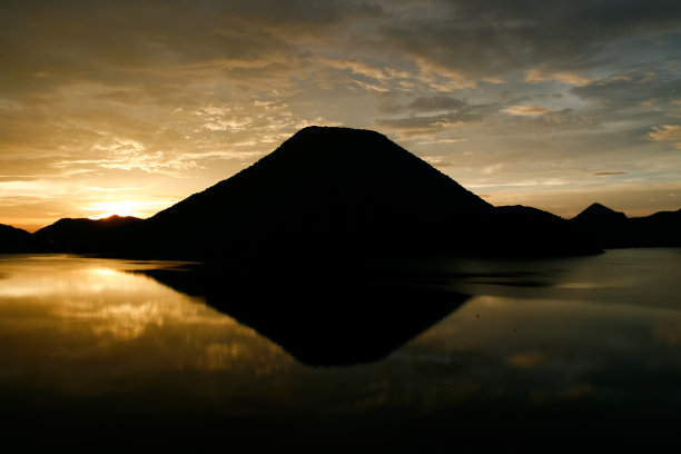 日本Haruna湖的景色图片下载