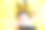 亚洲女婴穿着蜜蜂服装，婴儿穿着蜜蜂服装，新生儿穿着蜜蜂服装。新生儿概念照，图片下载