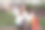 购物后自拍的优雅女子图片下载