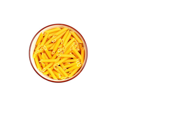生意式通心粉放在碗里，背景是白色的图片下载
