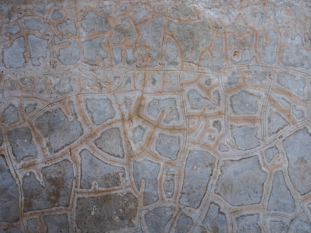 水泥墙的自由形式裂缝图片下载