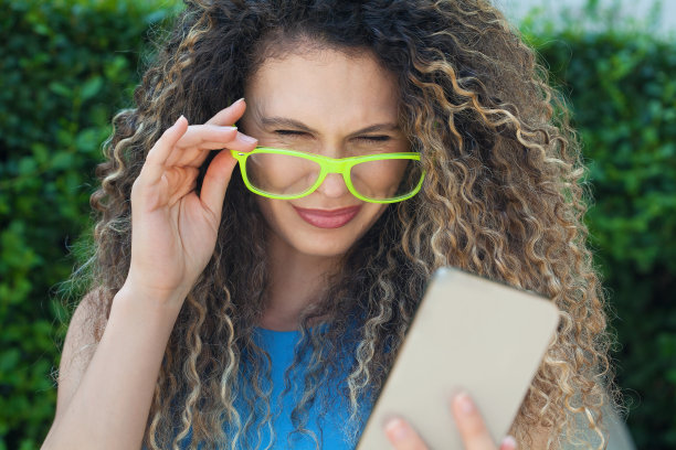 坏的视力图片下载