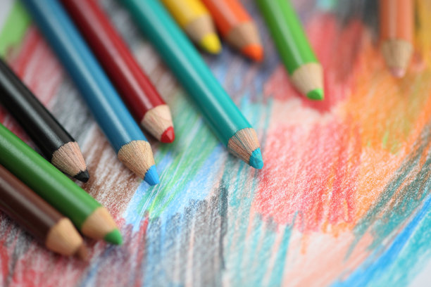 彩色铅笔图片下载