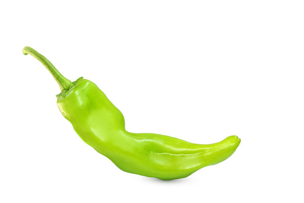 白色背景上的青椒。食物。本空间图片下载