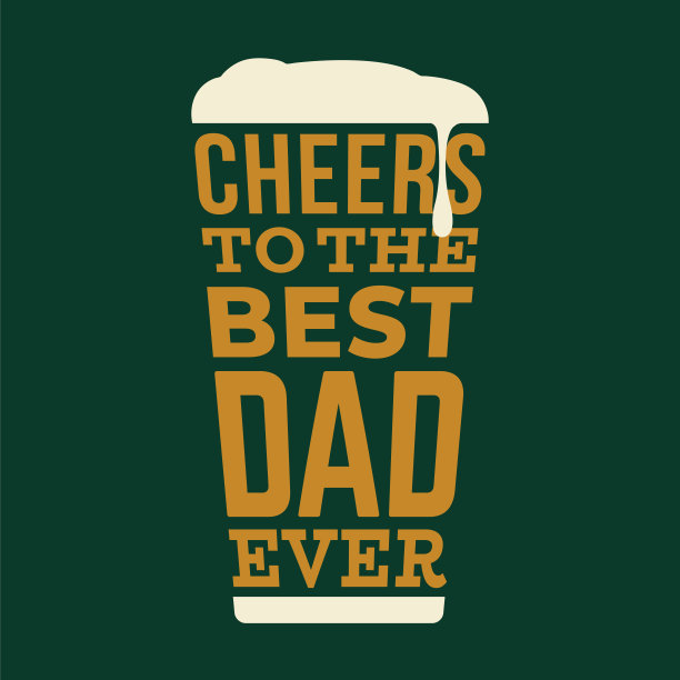 喝啤酒庆祝父亲节快乐。图片下载