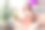 年轻女子拿着蜡烛看着生日蛋糕图片下载