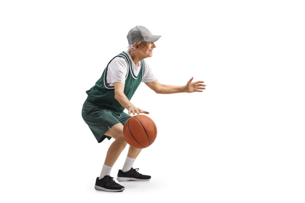 资深男子篮球运动员图片下载