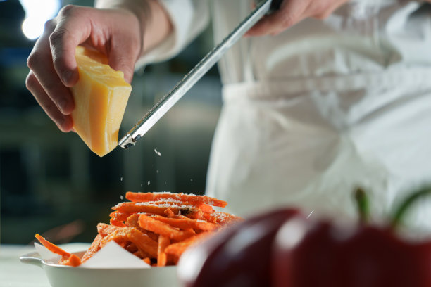 厨师准备食材图片下载