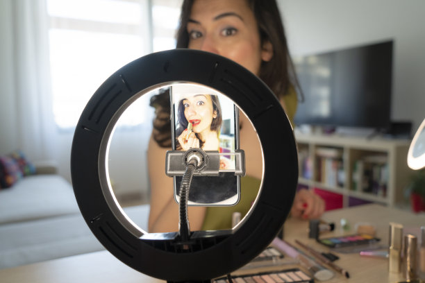 美女视频博客图片下载