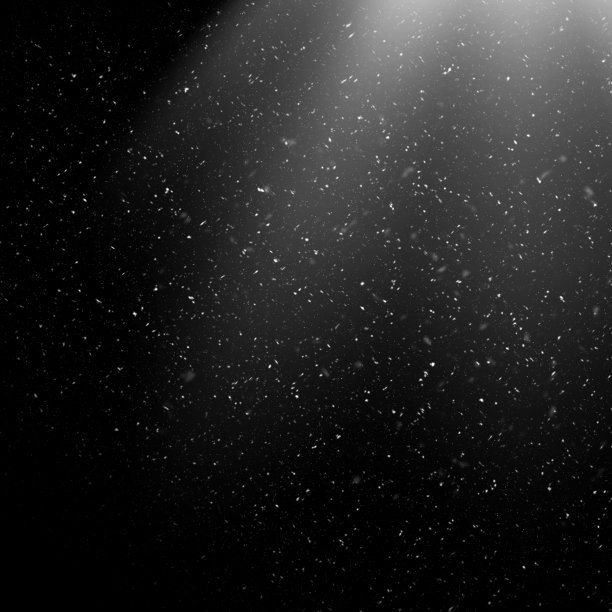 黑色背景下的光源雪景图片下载