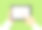 女人的手拿着平板电脑，用手指触摸屏幕图片下载