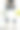 年轻的亚洲模特女孩穿着t恤在街上拿着白色的环保袋，模拟图片下载