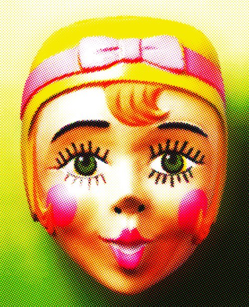 戴着帽子的飘逸女人图片下载