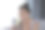 亚洲女性吃冰淇淋会牙痛。图片下载