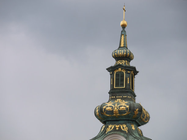 克罗地亚萨格勒布的朵拉克圣玛丽教堂塔的特写照片图片下载