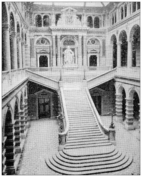 维也纳古色古香的旅行照片:楼梯，司法宫图片下载