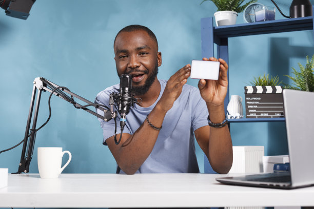 影响者推荐照明工具图片下载