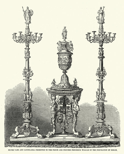 1858年，柏林公司送给弗雷德里克·威廉王子和公主(维多利亚，皇家公主)的银花瓶和大烛台图片下载