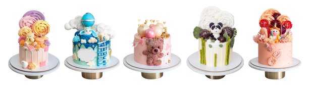 为孩子们的生日聚会混合不同颜色的动物蛋糕。孤立的白色背景，png图片下载