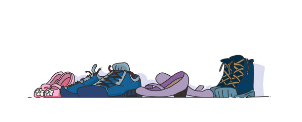 家庭和两个孩子代表他们的鞋子在休闲环境。家庭的日常生活和概念表现。图片下载