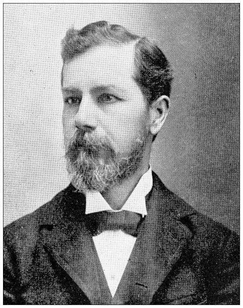 来自堪萨斯州劳伦斯的古董照片，1898年:医生和外科医生，B H莱斯利图片下载