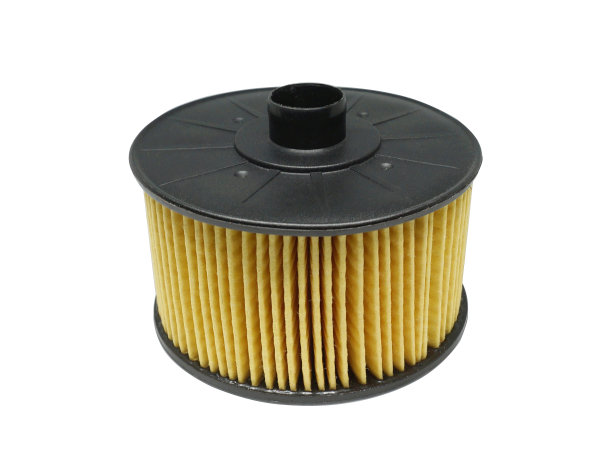 机油滤清器隔离在白色背景上。汽车零配件图片下载